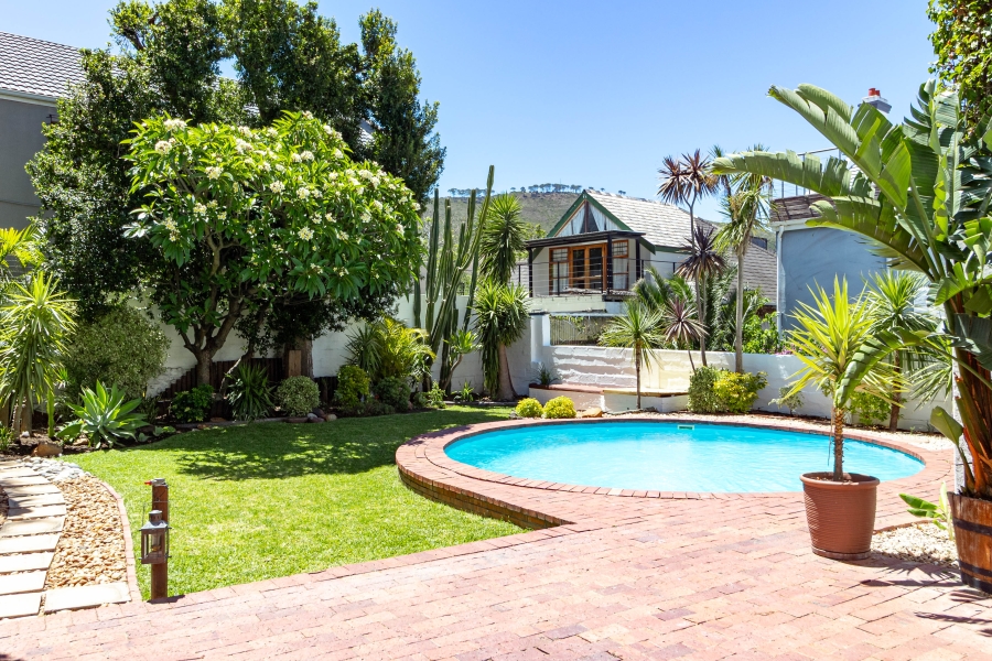 3 Bedroom Property for Sale in Tamboerskloof Western Cape